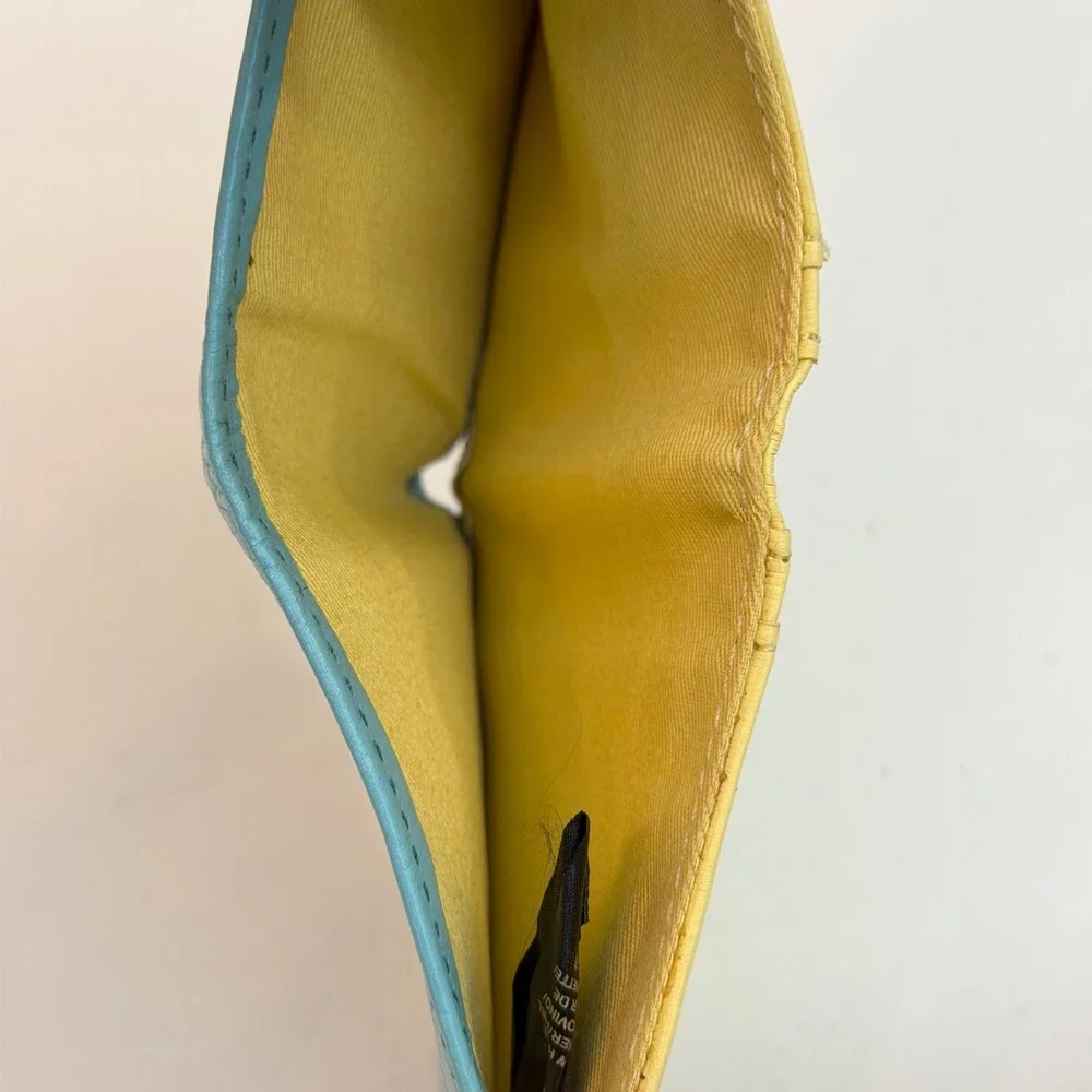 Fossil Blue Leather Bifold Wallet Yellow Interior ID Window Compact Coin Purse
